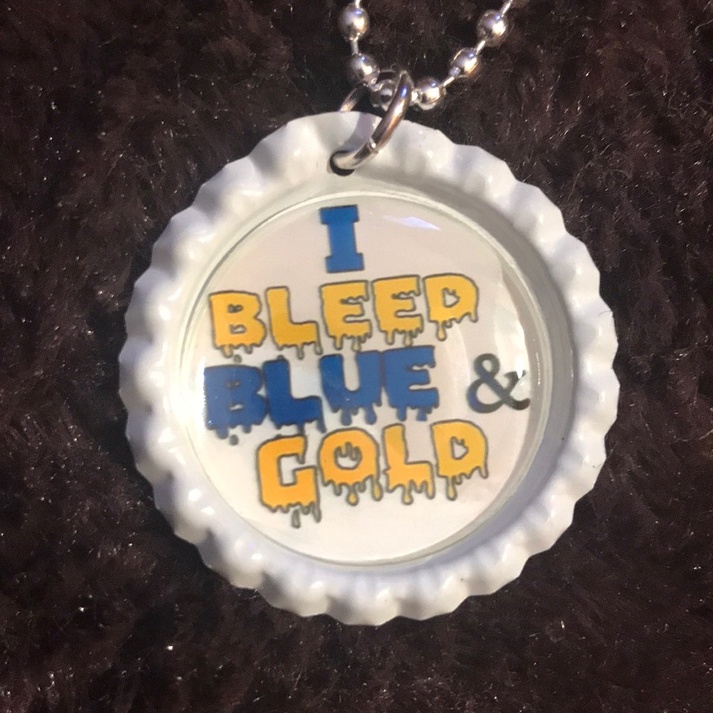 Southern necklaces